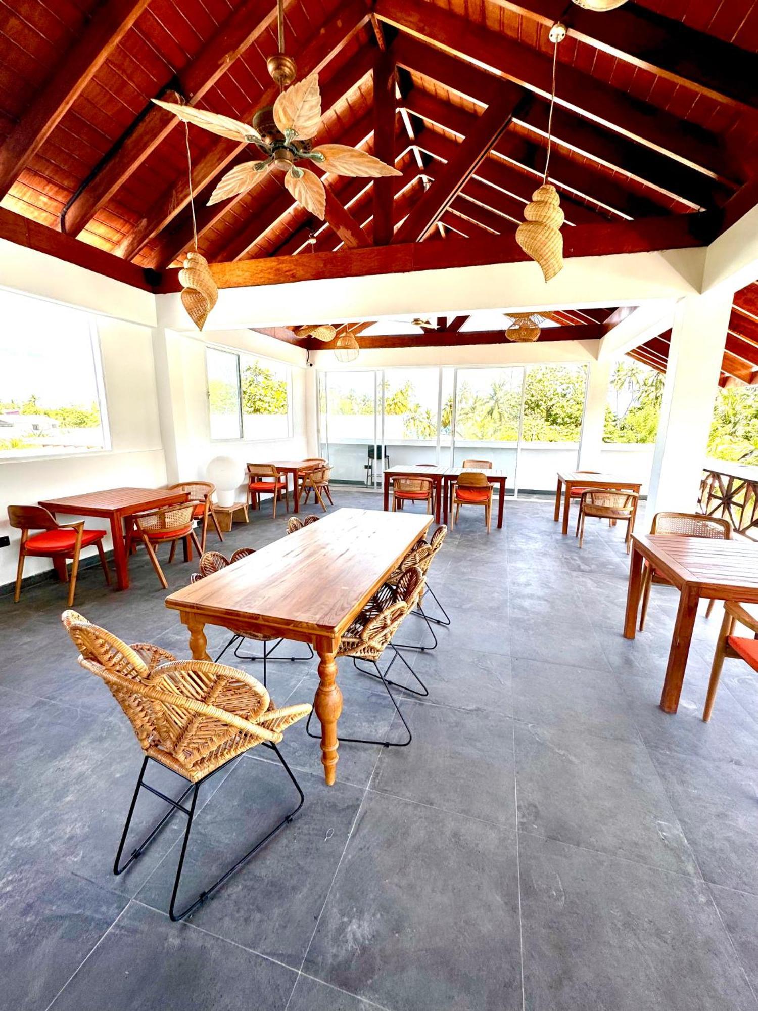 Sands Grand Dhigurah (Alif Dhaal Atoll)